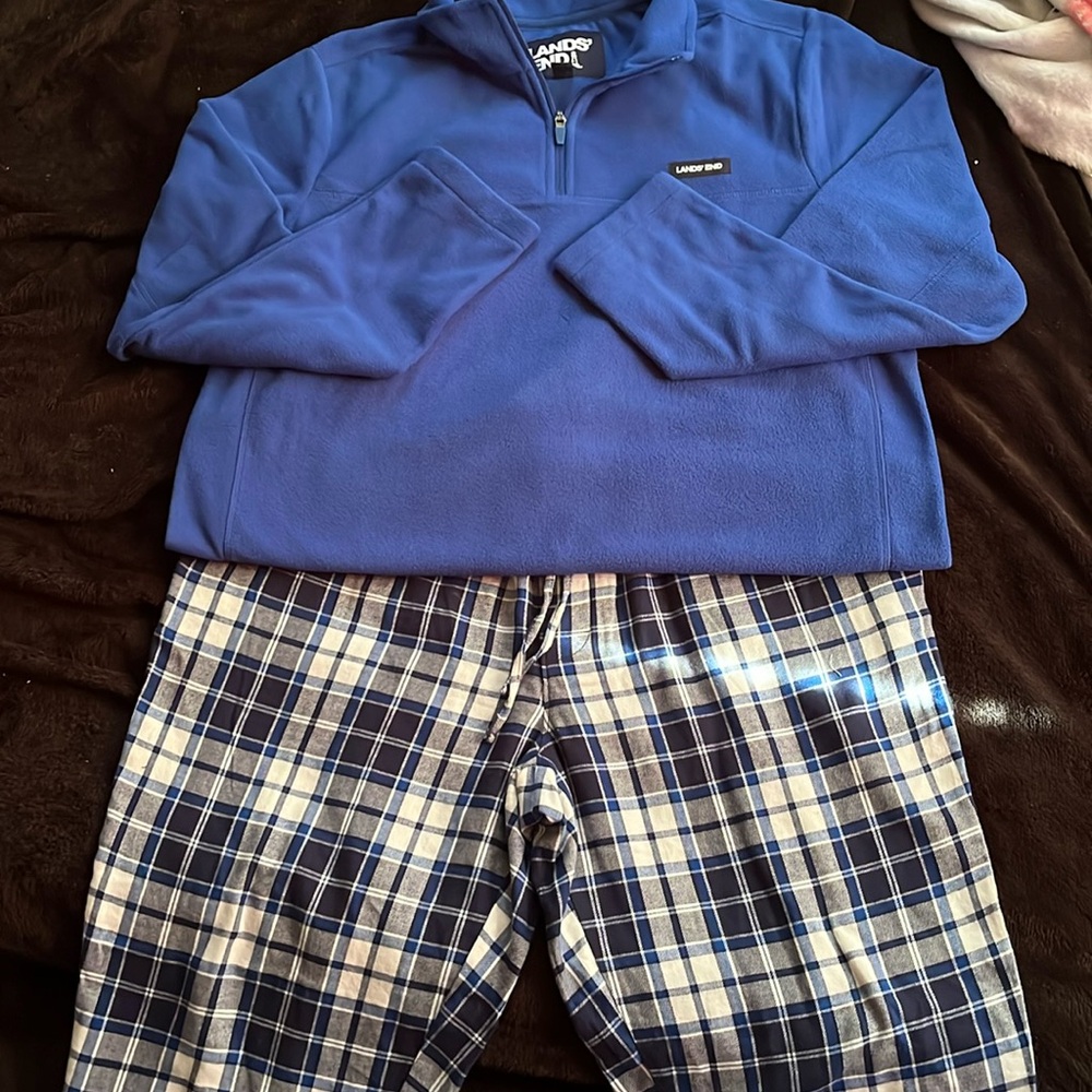 Sweater and jogger pajama pants matching pairs